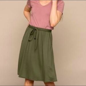 DownEast Green Skirt L